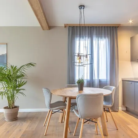 Eiche Apartment